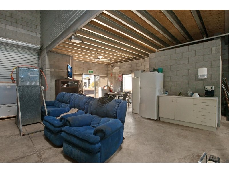 8/16 Charlton Court, Woolner NT 0820