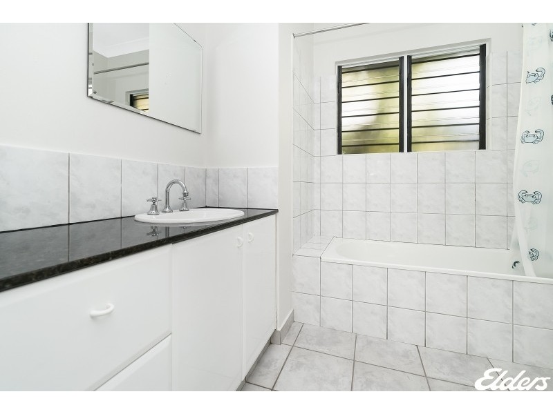 2/5 Sovereign Circuit, Coconut Grove NT 0810