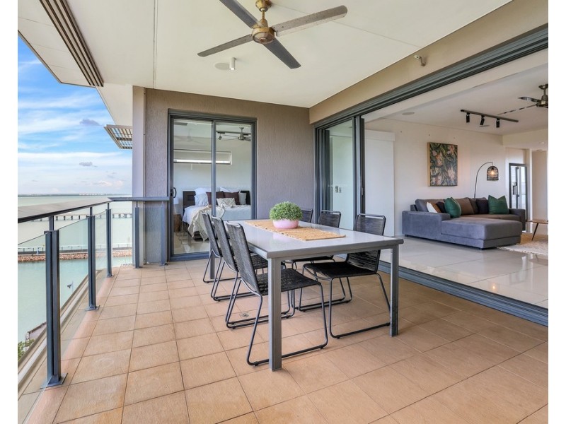 332/19 Kitchener Drive, Darwin City NT 0800