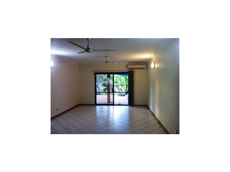 8/22 Carnoustie Circuit, Marrara NT 0812