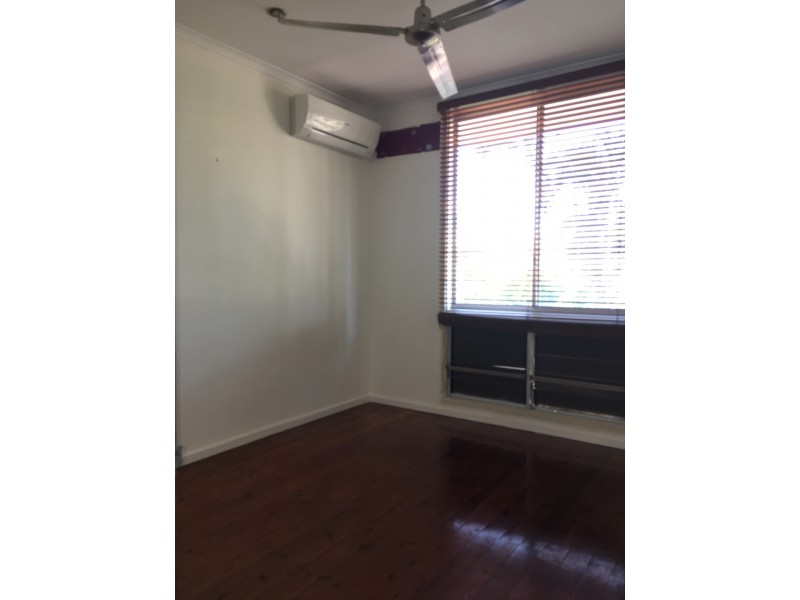 21 Kapool Crescent, Malak NT 0812