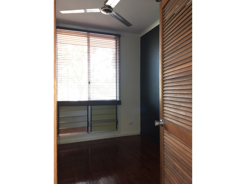 21 Kapool Crescent, Malak NT 0812