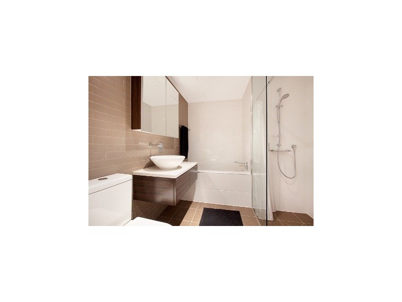 320/19 Kitchener Drive, Darwin NT 0800