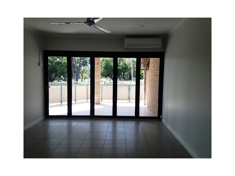 2/304 Casuarina Drive, Nightcliff NT 0810