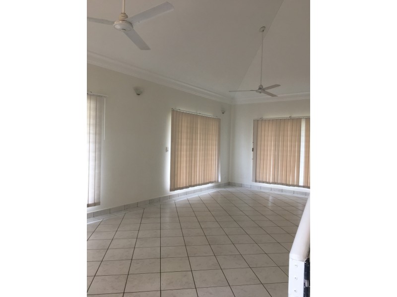 1/4 Malabar Street, Larrakeyah NT 0820