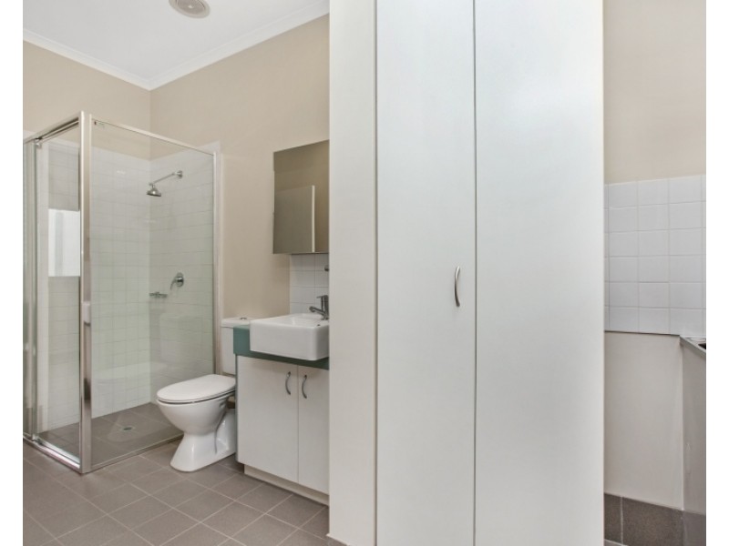 2 Bedroom 89 and 100 Farrar Boulevard, Farrar NT 0830