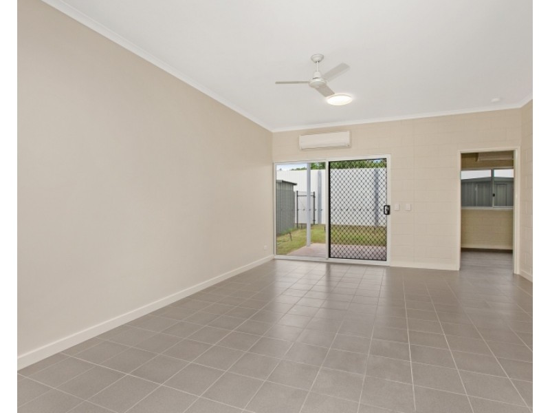 2 Bedroom 89 and 100 Farrar Boulevard, Farrar NT 0830