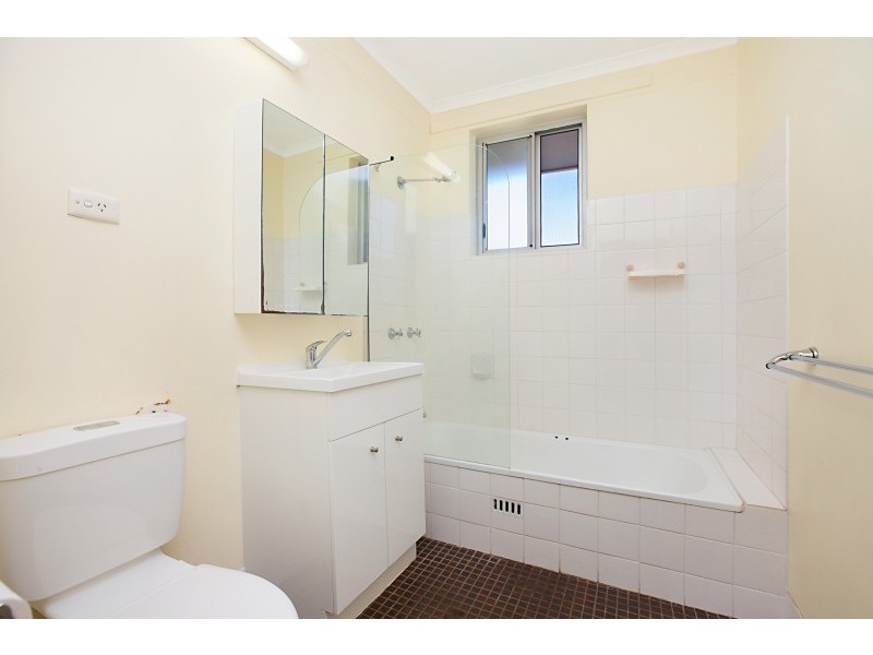 3/2 Easther Crescent, Coconut Grove NT 0810