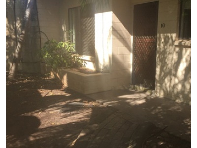 10/16 Somerville Gardens, Parap NT 0820