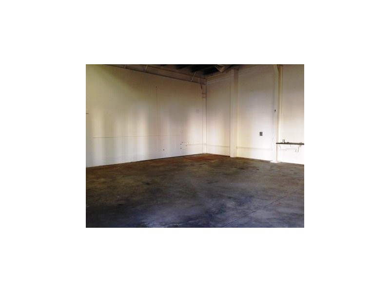 1B/34 BISHOP, Woolner NT 0820