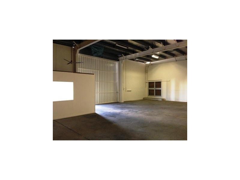 1B/34 BISHOP, Woolner NT 0820