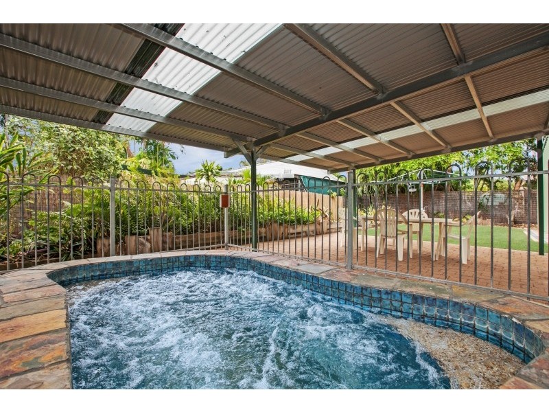 13 Mullamulla Circuit, Karama NT 0812