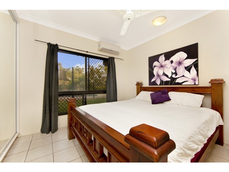 14 Hutchison Terrace, Bakewell NT 0832