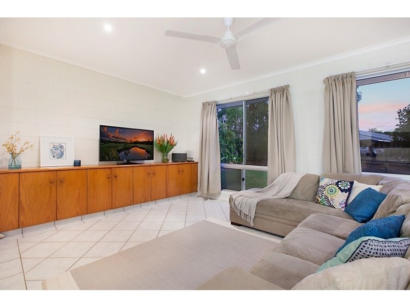 2 Vitex Court, Karama NT 0812