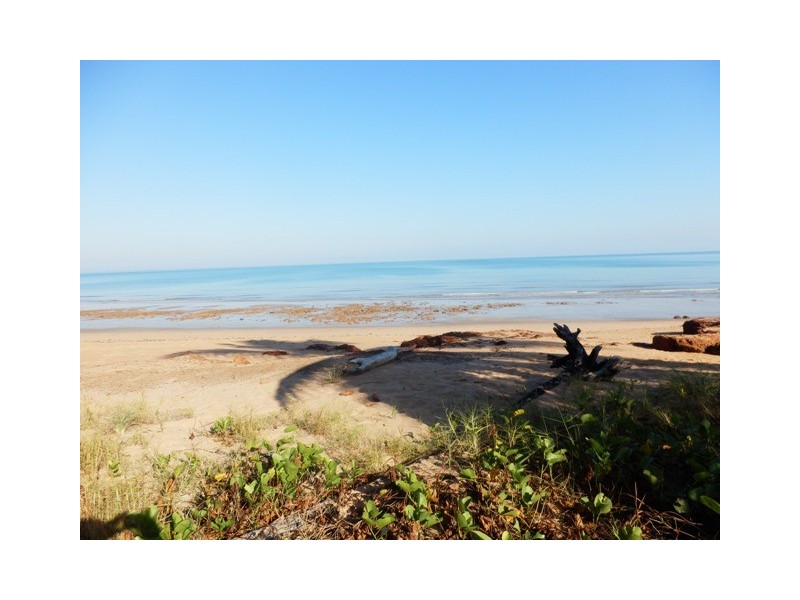 Section 3776 Marege Drive, Dundee Beach NT 0840