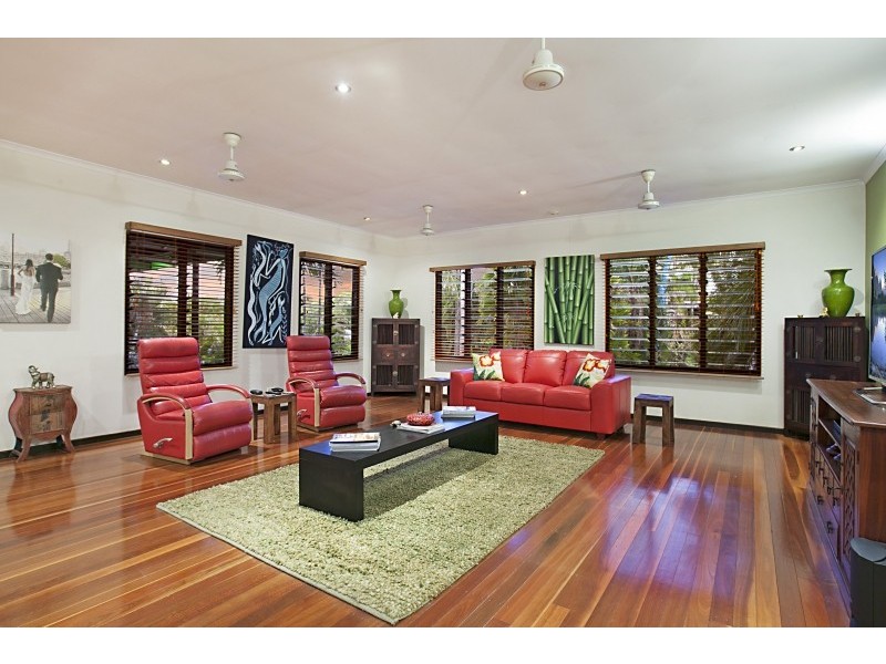 9 Earl Place, Millner NT 0810