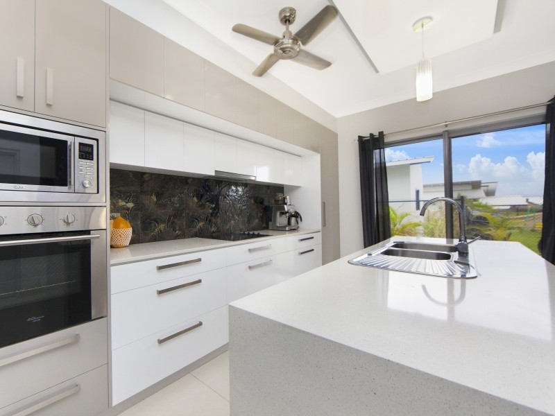 2/1 Dreier Street, Muirhead NT 0810
