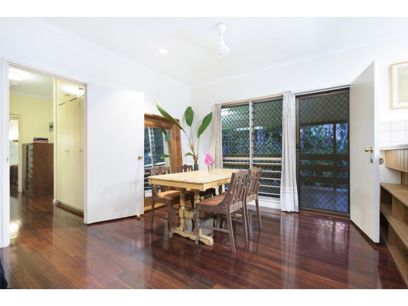 25 Lanyon Terrace, Moil NT 0810