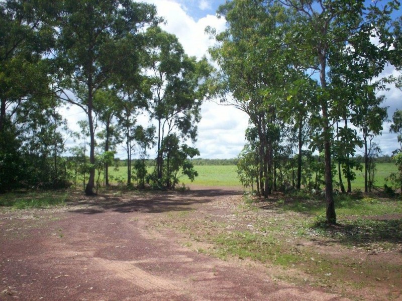 Section 3433 Levuka Road, Dundee Beach NT 0840
