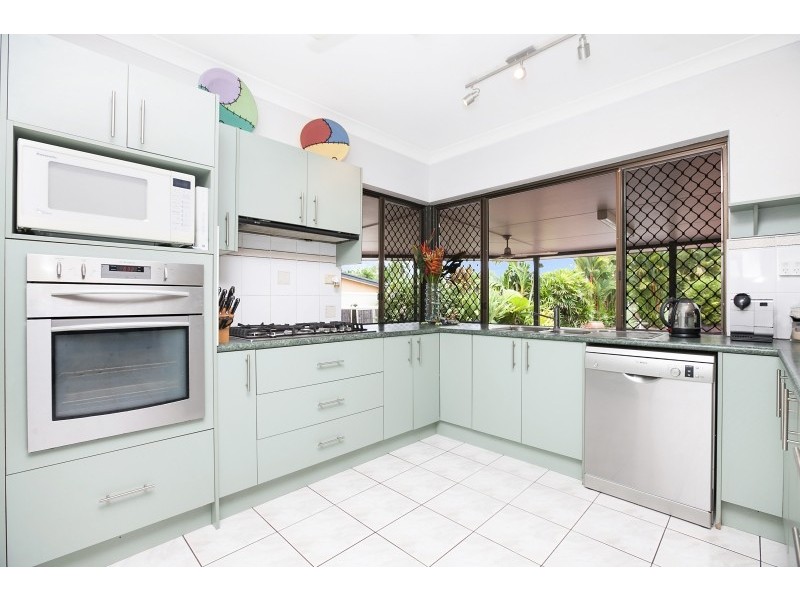 18 Lakes Crescent, Marrara NT 0812