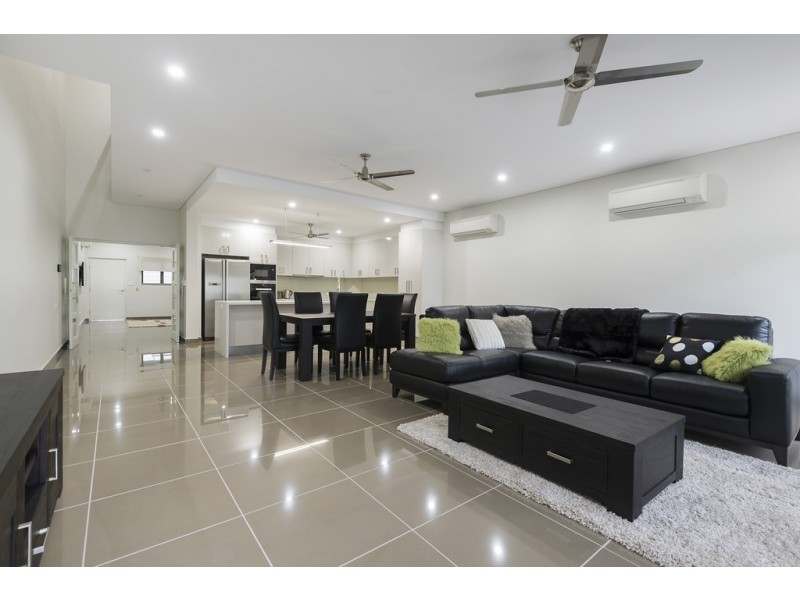 8/4 Melville Street, The Gardens NT 0820