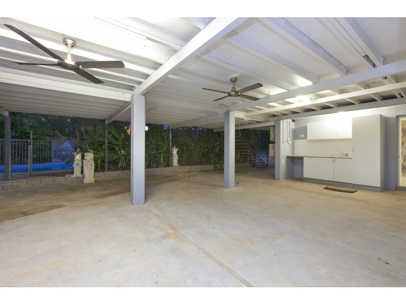 7 Kraegen Court, Malak NT 0812