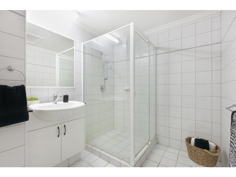 23/24 Harry Chan Avenue, Darwin NT 0800