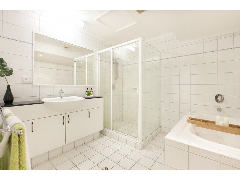 23/24 Harry Chan Avenue, Darwin NT 0800