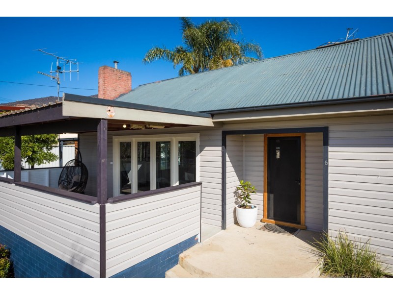 6 Stevenson St, Bega NSW 2550