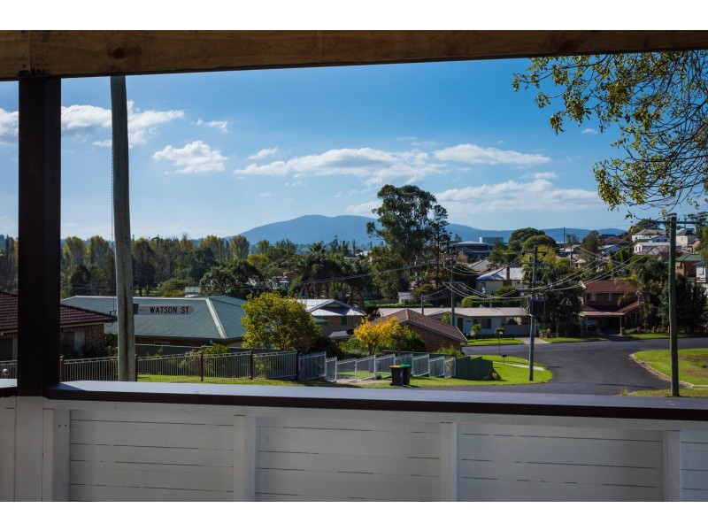 6 Stevenson St, Bega NSW 2550