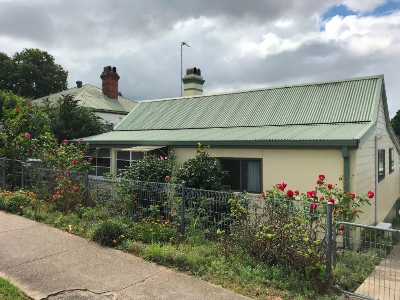 39 Carp St, Bega NSW 2550