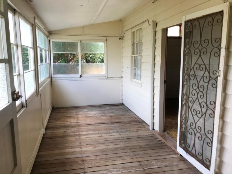 39 Carp St, Bega NSW 2550