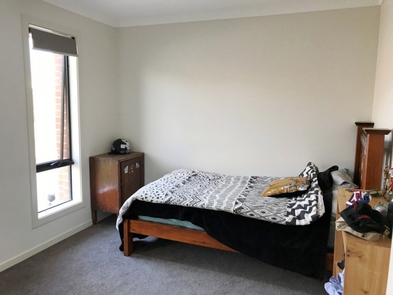 50 Glen Mia Dr, Bega NSW 2550