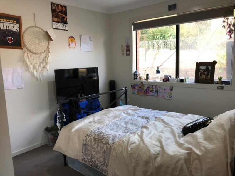 50 Glen Mia Dr, Bega NSW 2550