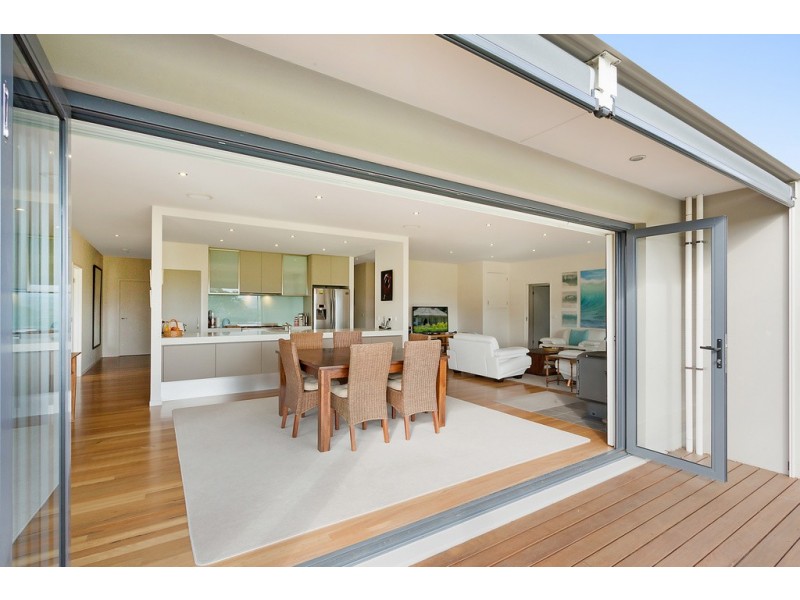 21 Corridgeree Rd, Bega NSW 2550