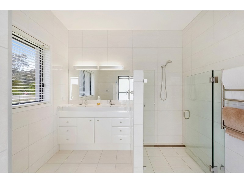 21 Corridgeree Rd, Bega NSW 2550