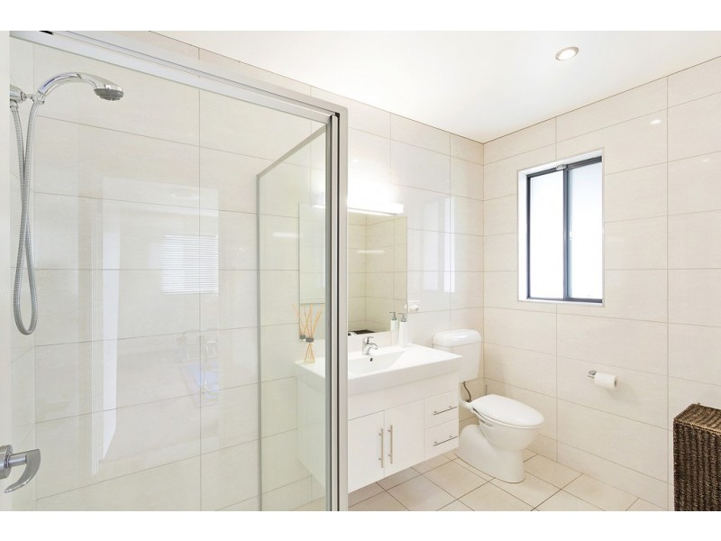 21 Corridgeree Rd, Bega NSW 2550
