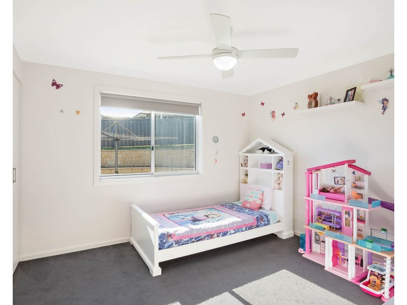 76 Glen Mia Drive, Bega NSW 2550