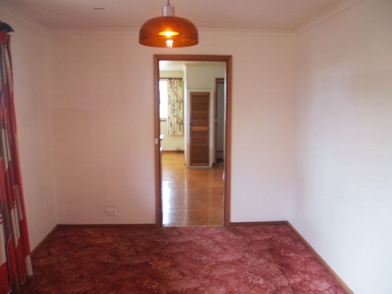 80 Lynjohn Drive, Bega NSW 2550