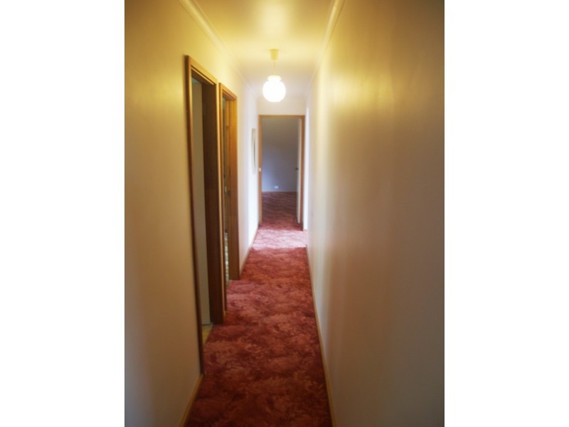 80 Lynjohn Drive, Bega NSW 2550