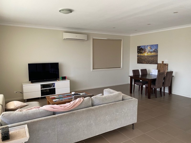 27 Tathra Rd, Bega NSW 2550