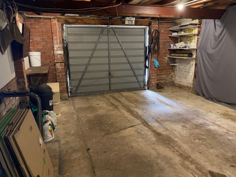 27 Tathra Rd, Bega NSW 2550