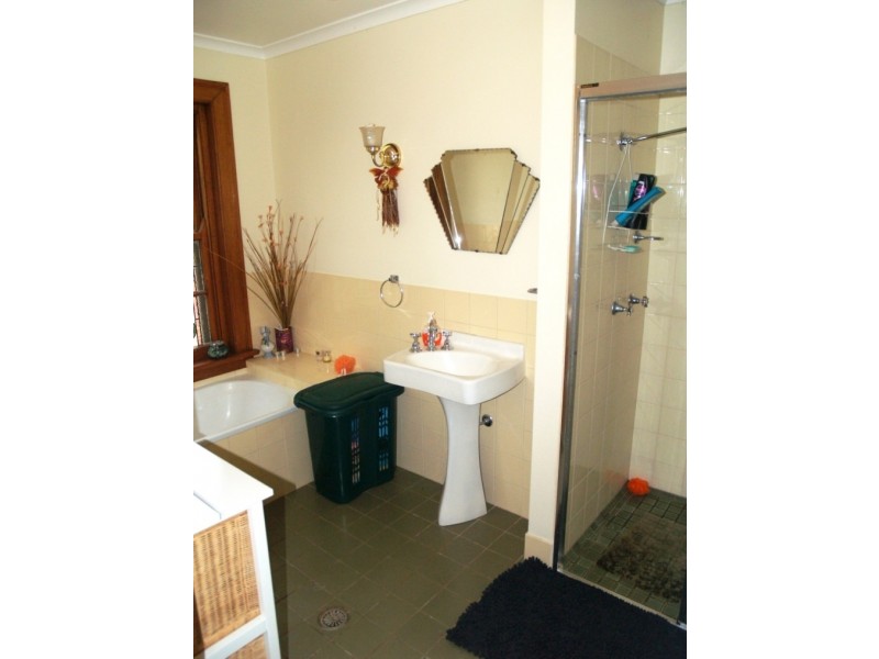 212 Blackrange Rd, Bega NSW 2550