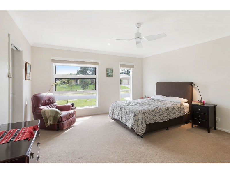 57 Glen Mia Drive, Bega NSW 2550