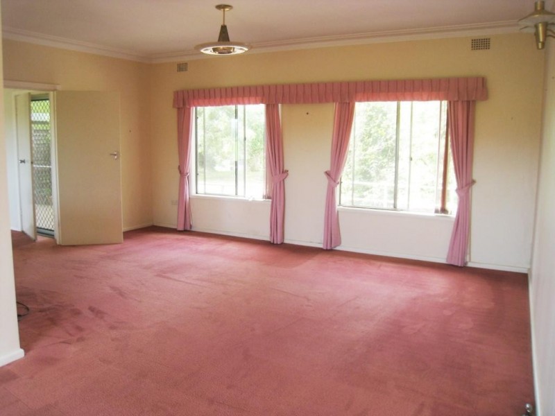 66 Parrabell St, Bega NSW 2550