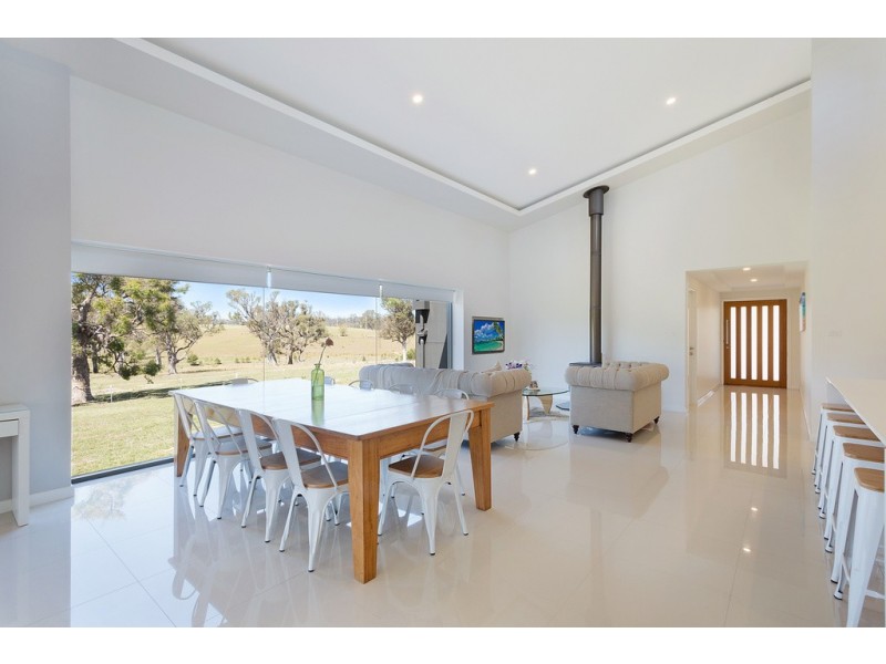 8 Newlyns Place, Frogs Hollow NSW 2550