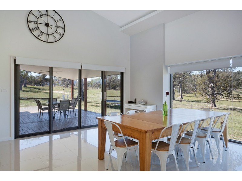 8 Newlyns Place, Frogs Hollow NSW 2550