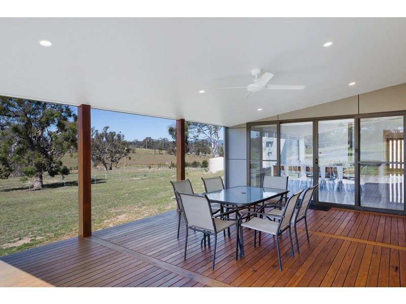 8 Newlyns Place, Frogs Hollow NSW 2550