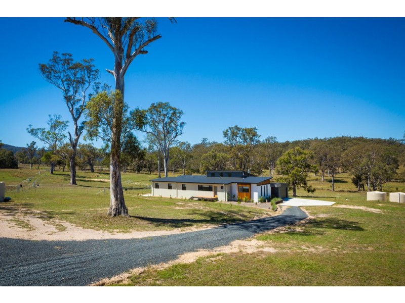 8 Newlyns Place, Frogs Hollow NSW 2550