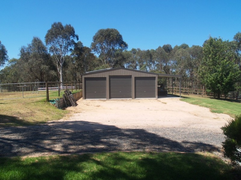 89 Brianderry Rd, Bega NSW 2550